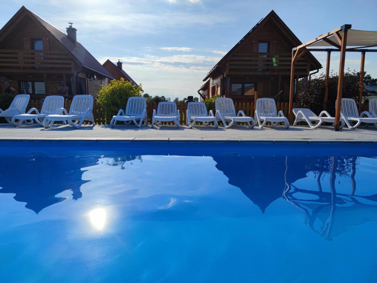 Miodowa Sadyba Domki Caloroczne Kluczbork Ligota Zamecka Экстерьер фото